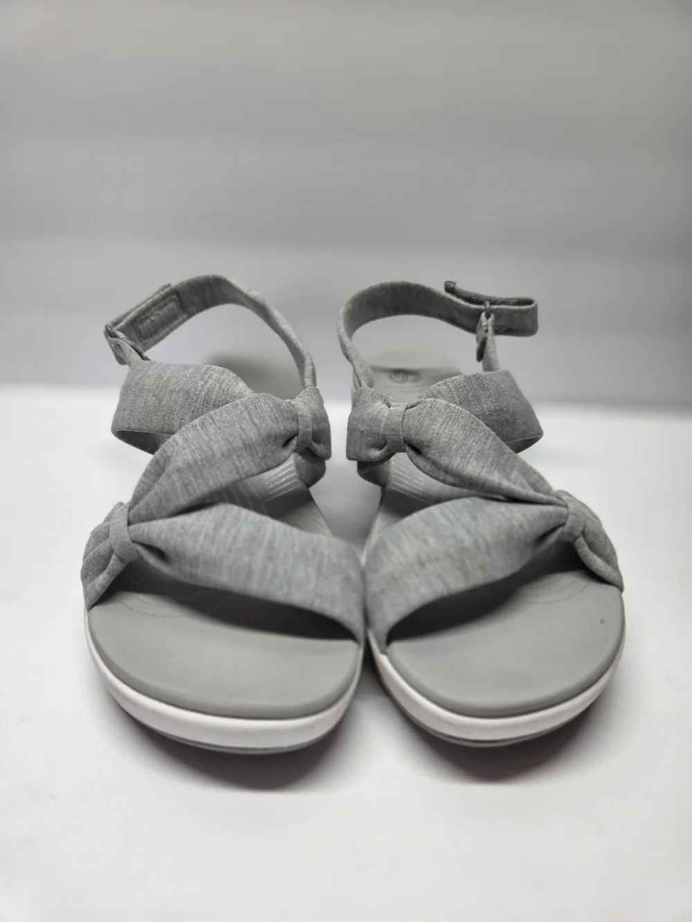 Cloudstepers Clarks Cushion Light Gray Kids Hook-and-Loop Sandals